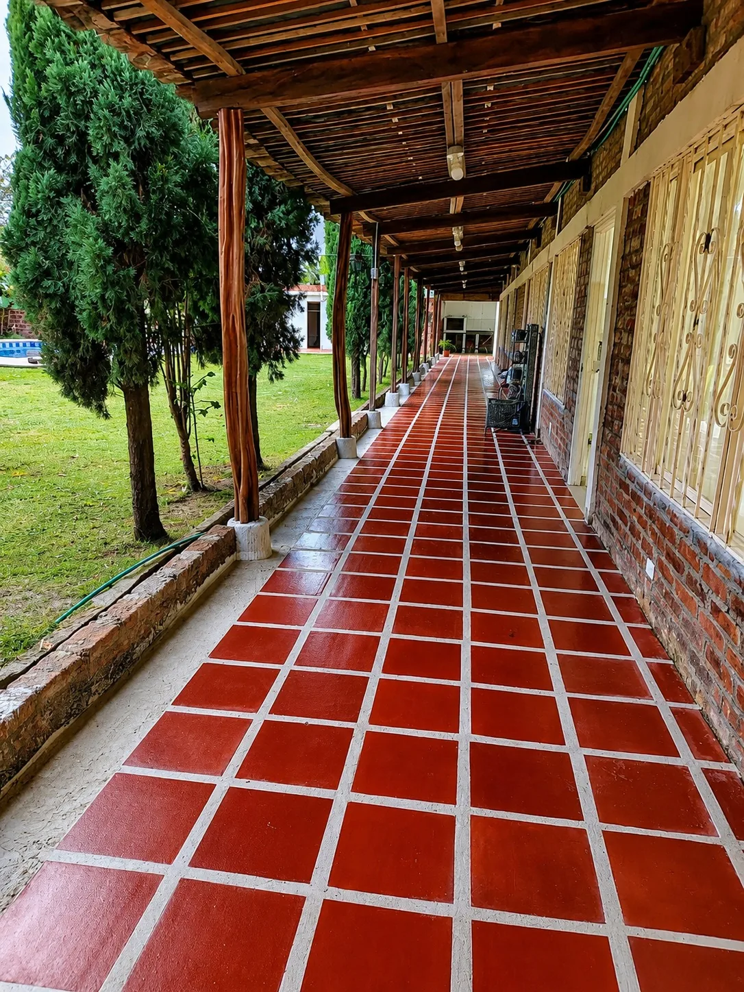Corredor y acceso a las habitaciones de Finca Fercho